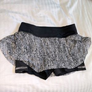 Lululemon Short size 6